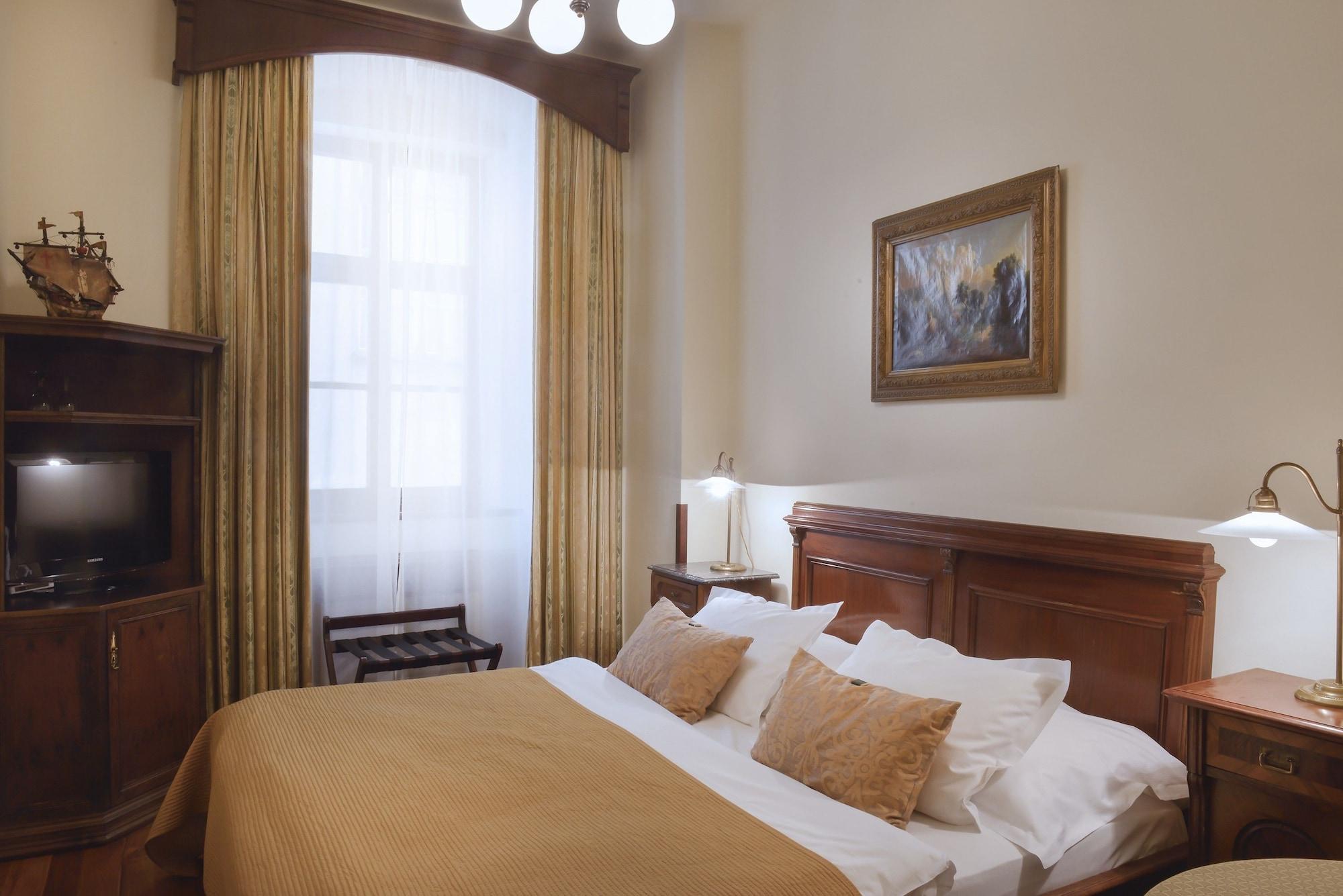 Grand 4* Prague